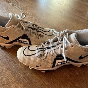 Nike alpha menace 3 shark cleats